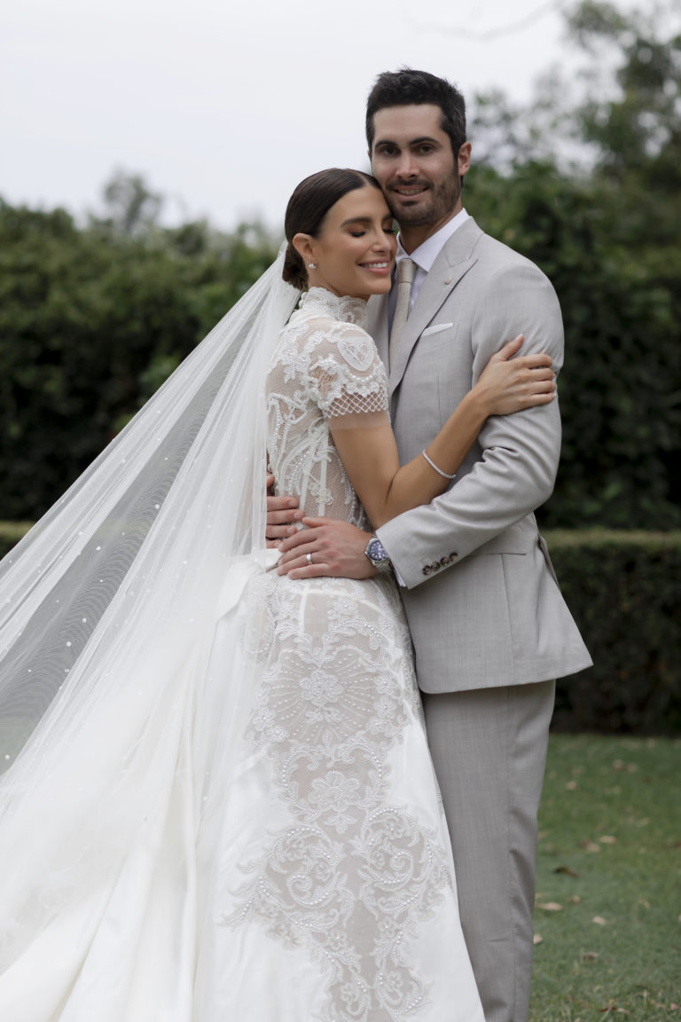 Erin Holland and Ben Cutting's Beautiful Byron Bay Wedding - Wedded ...