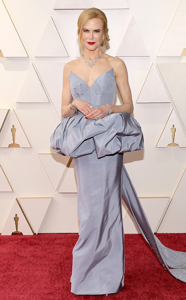 Oscars fashion: Many of the red carpet's stars went soft - The Columbian