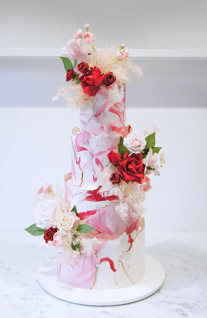 The Wedding Cake Trends We Are Loving - Wedded Wonderland
