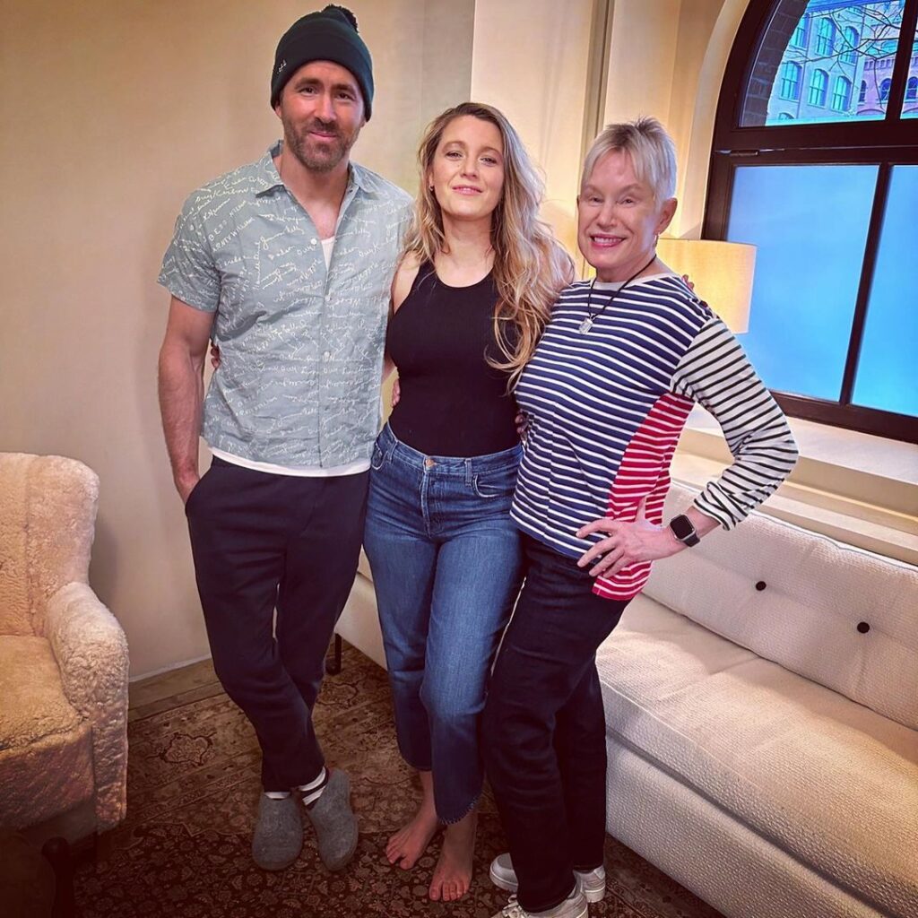 Blake Lively and Ryan Reynolds with Ryan's mom.