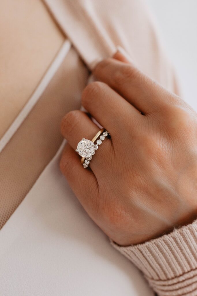 Simple yet elegant classic diamond engagement rings for cancer.