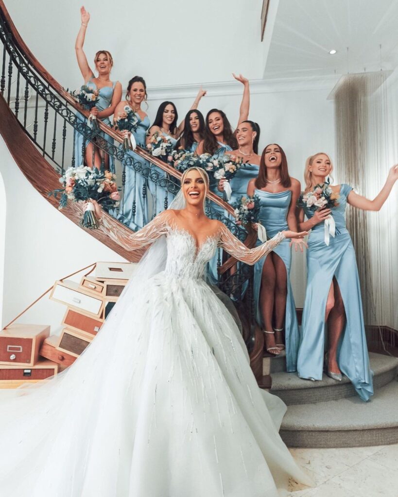 Lele Pons and her bridesmaids