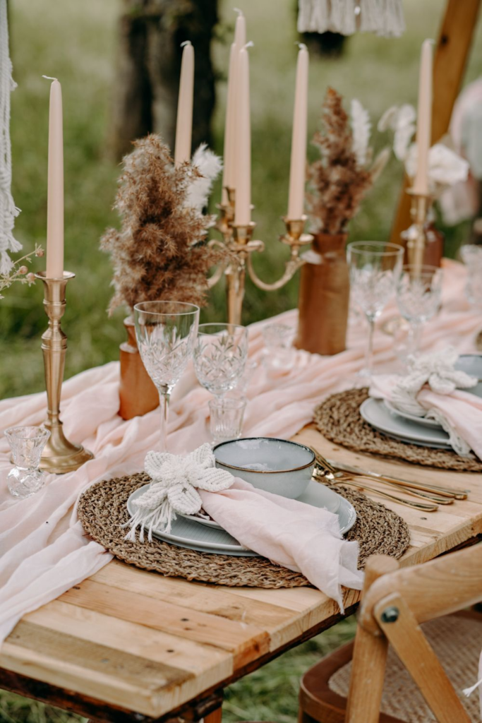 Sustainable and zero-waste wedding by using reusable items.