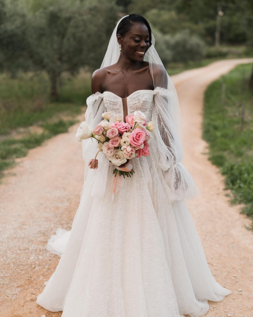 10 Stunning Beach Wedding Gowns for a Breathtaking Bridal Look - Wedded  Wonderland