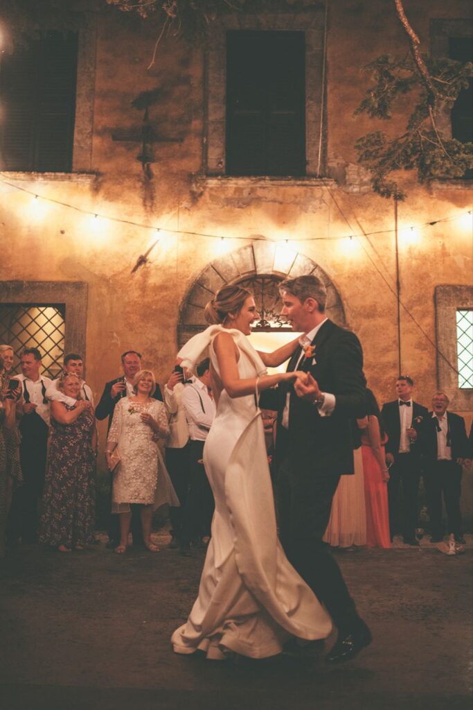 An italian wedding tradition: la Bomboniera