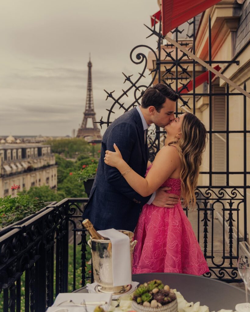 Top 10 Most Popular Cities To Propose In