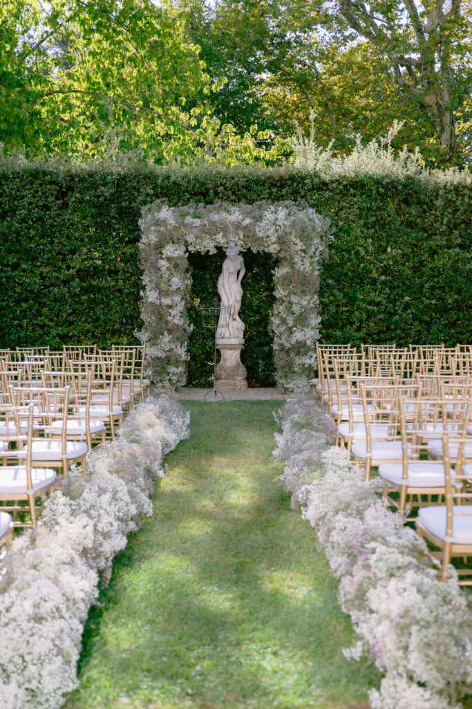 A Romantic Destination Wedding Against the Backdrop of Tuscany