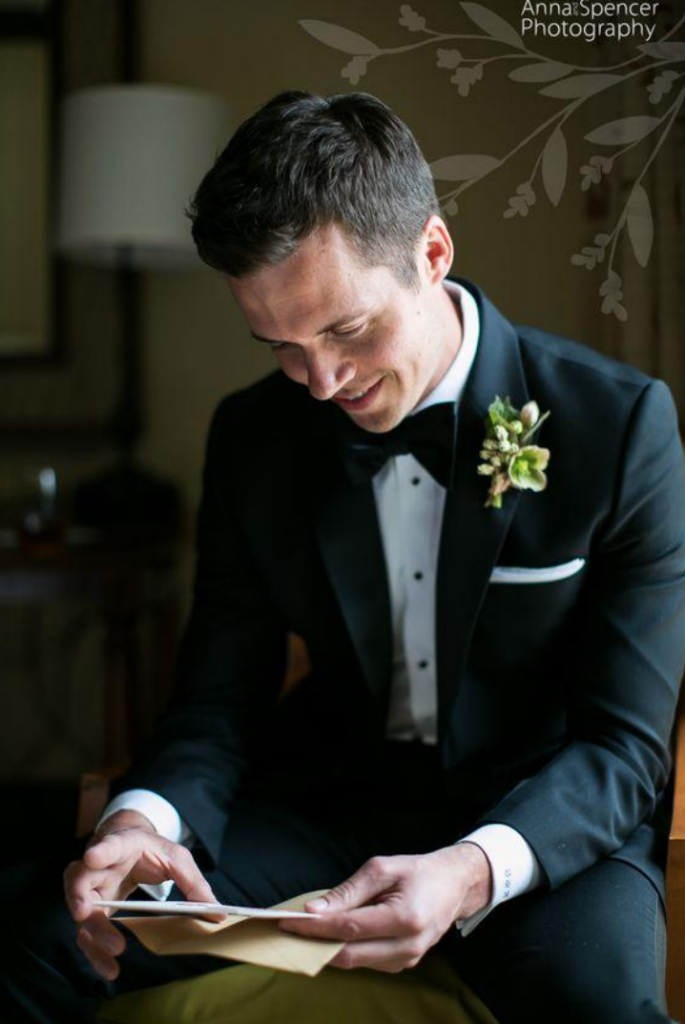 How to Write Wedding Vows in 2024: Groom Edition