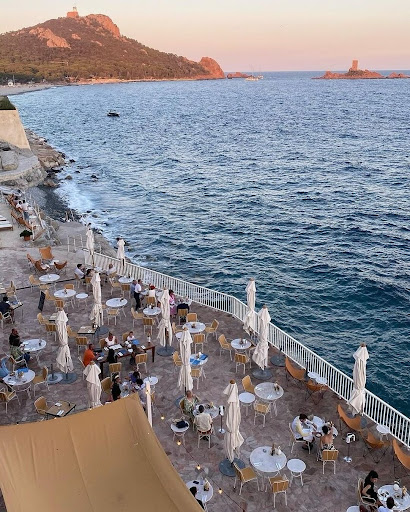 10 Modern Beach Wedding Venues in Europe