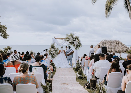 Bula Bride: Your Go To Guide For A Destination Wedding in Fiji