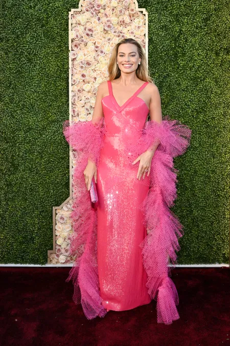Barbie Inspired Bridesmaids Looks from the Golden Globes