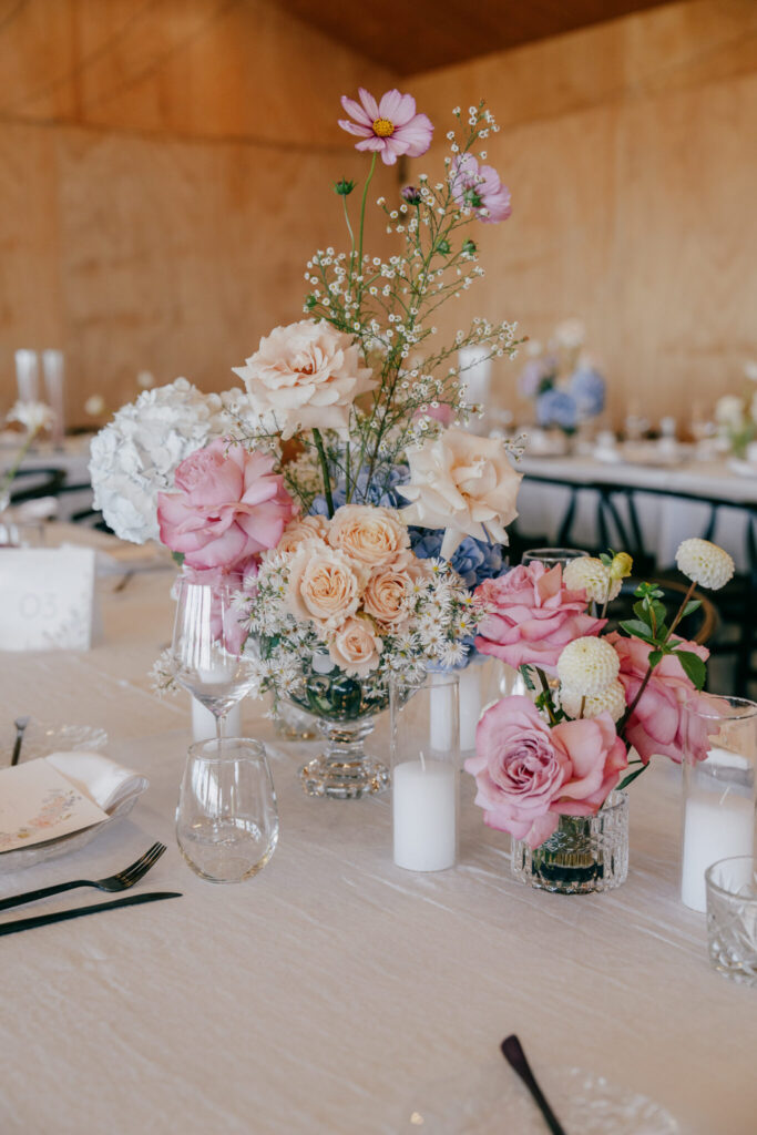 How to Choose The Perfect Colors For Your Spring Wedding