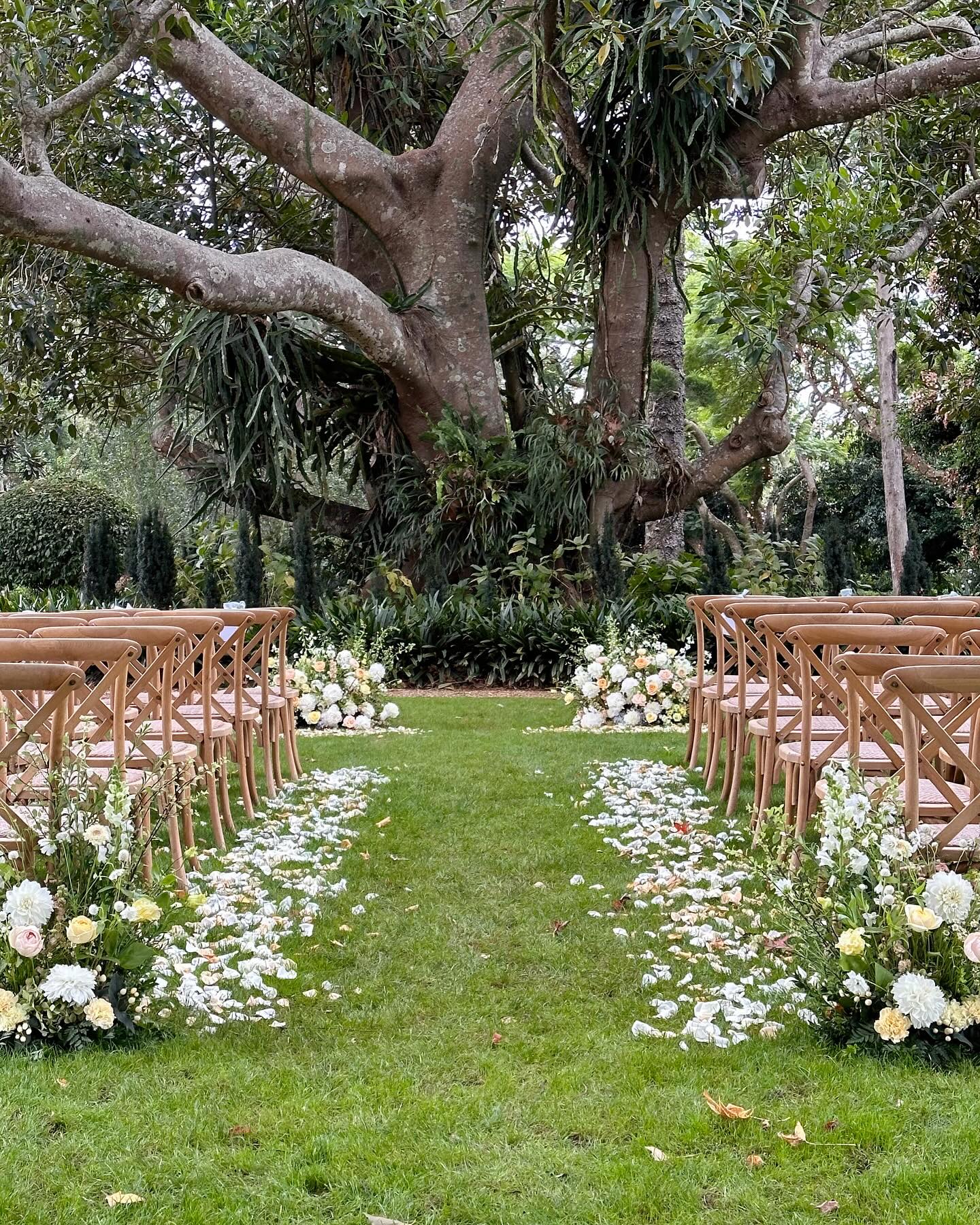 The Best Ceremony Times For Each Month in Australia