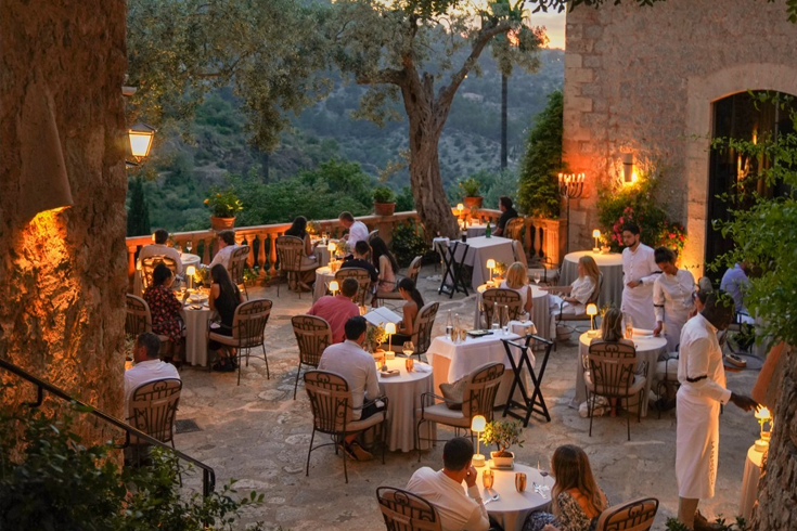 How To Plan Your Honeymoon in Spain