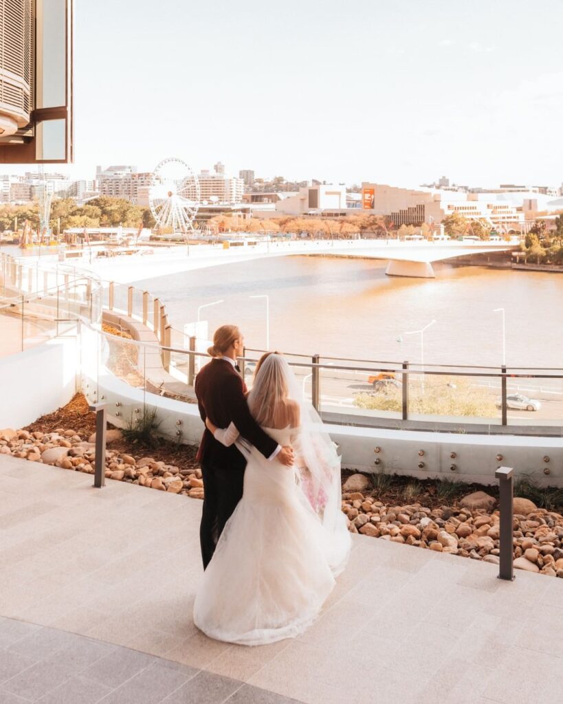 w brisbane 27
