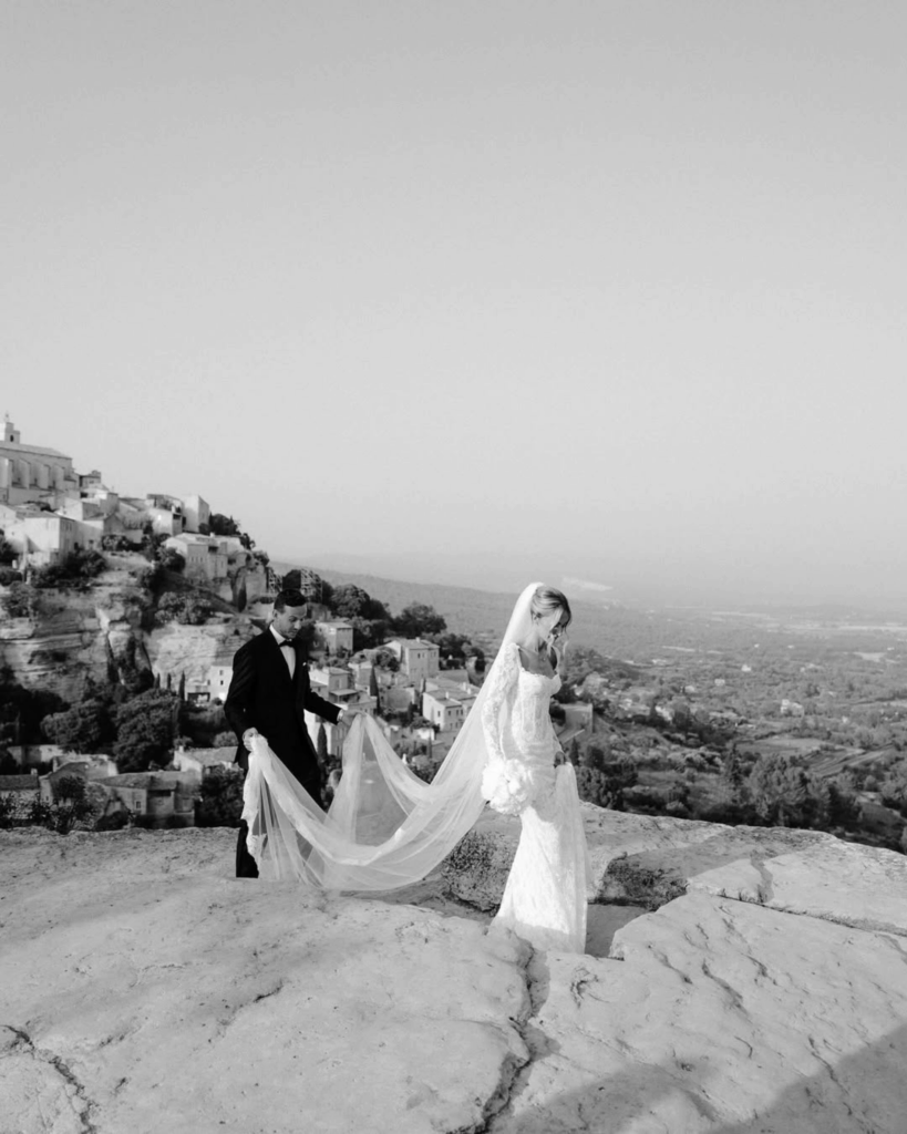 52 Editorial Photographers That Will Make Your Wedding Look Like it Belongs in a Magazine 20 Photography