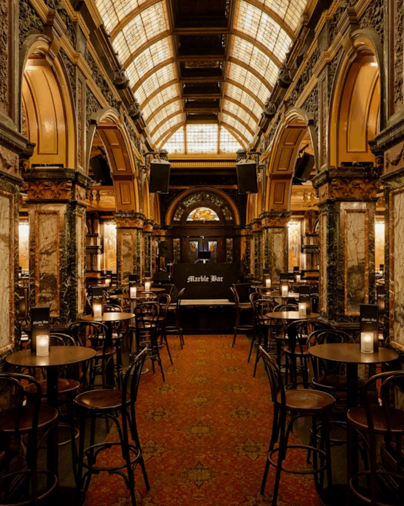 35 Spectacular Australian Ballrooms taking Grandeur and Opulence to a New Level 5 Hilton Sydney 1