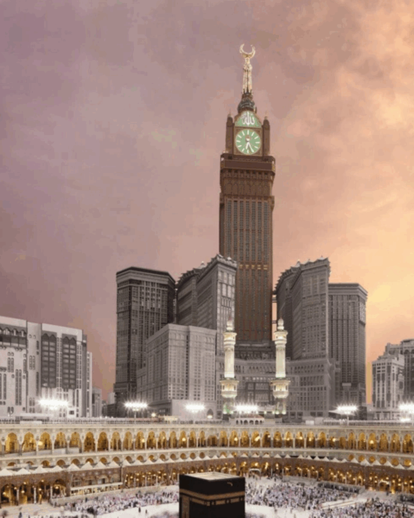 From Desert Palaces to Seaside Resorts: A Curated Collection of 50 Must-See Wedding Venues in the Middle East 19 Makkah Royal Clock Tower A Fairmont Hotel