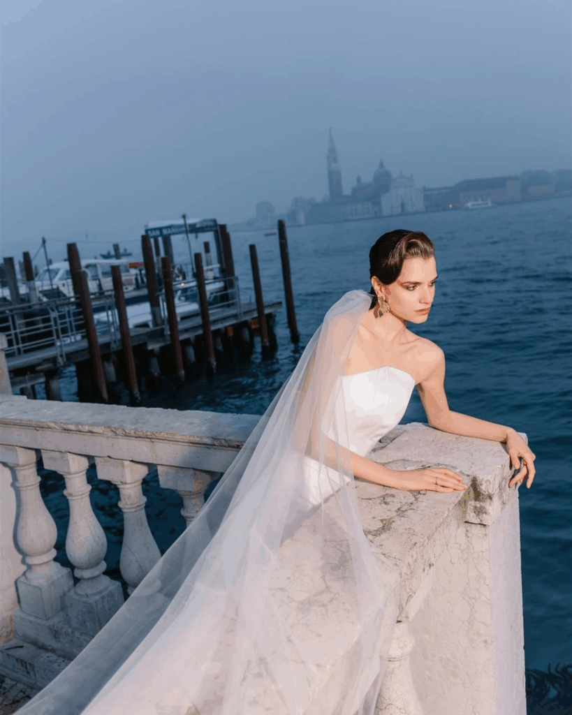 52 Editorial Photographers That Will Make Your Wedding Look Like it Belongs in a Magazine 47 Photography