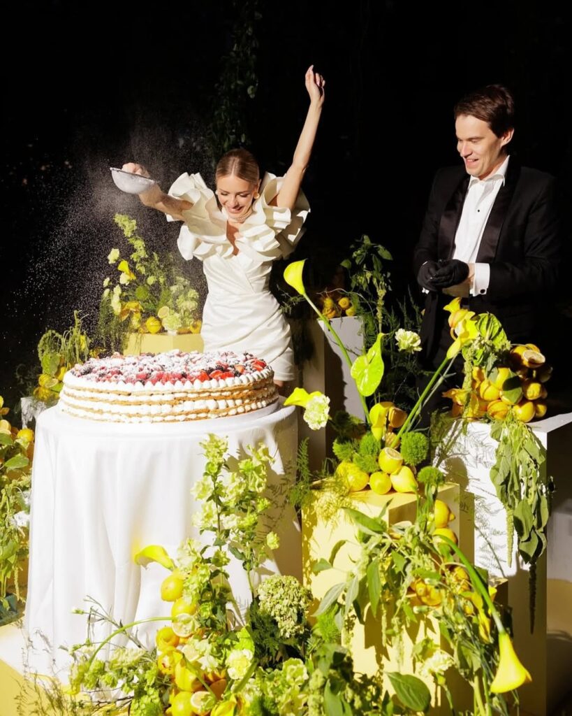 Millefoglie Italian Wedding Cake that is trending