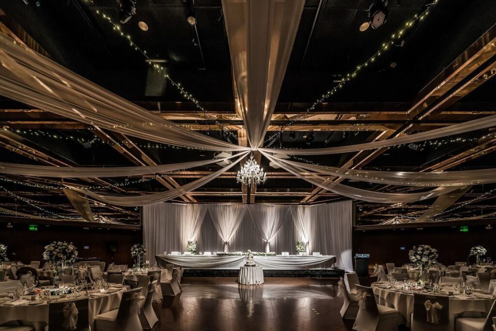 35 Spectacular Australian Ballrooms taking Grandeur and Opulence to a New Level 30 preview 1287 Et0bn4ZYintercon adelaide ballroom