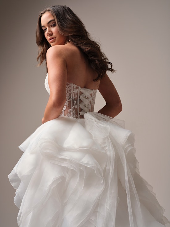 Maggie Sottero Meredith Train DT025MB870000 Alt201 IV052