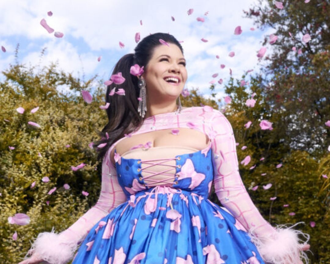 Tanya Hennesy Wedded Wonderland