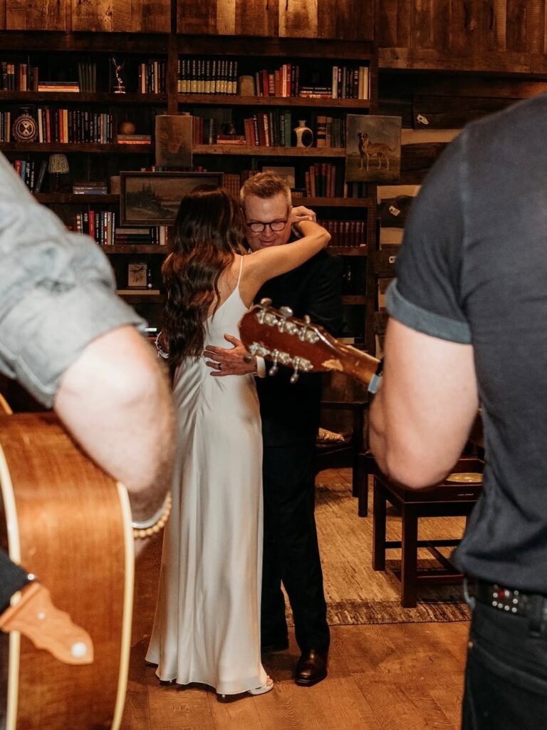 Eric Stonestreet Turns His Kansas City Deam Home into the Perfect Wedding Venue 2 Eric Stonestreet Kansas Wedding Wedded Wonderland