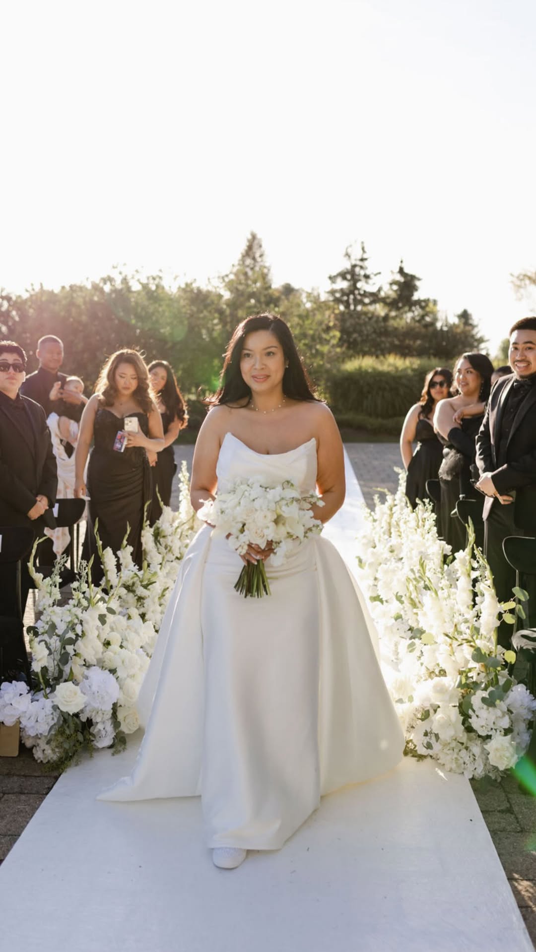 Beauty Influencer Glamzilla Went Barefaced at Her Wedding And Fans Are Obsessed